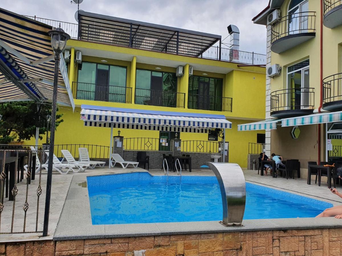 Delta Hotel Ureki Ngoại thất bức ảnh